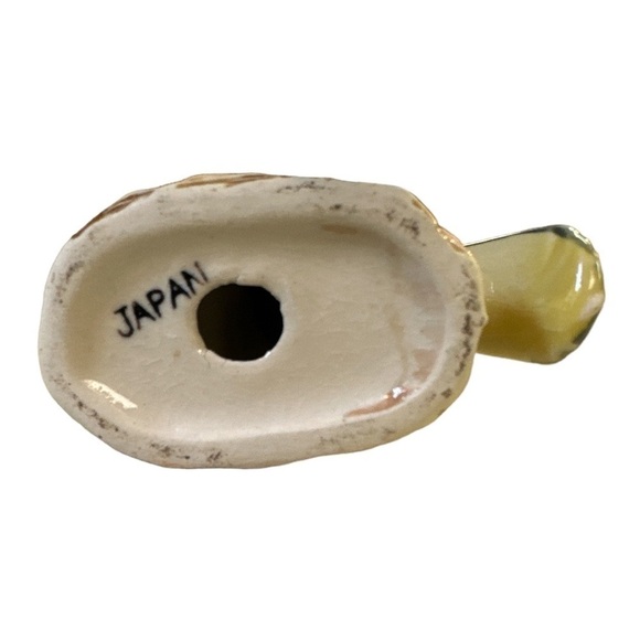 Vintage Ceramic Bird Yellow Cardinal on Branch Glazed Japan - Picture 4 of 5